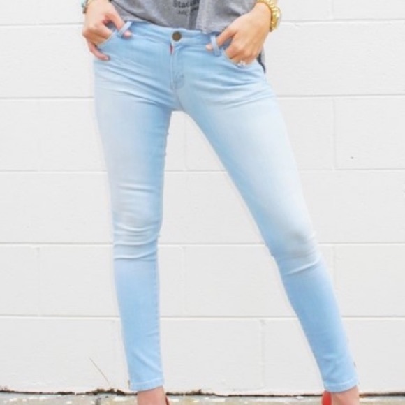 Etienne Marcel light wash denim with red zippers - Picture 1 of 11